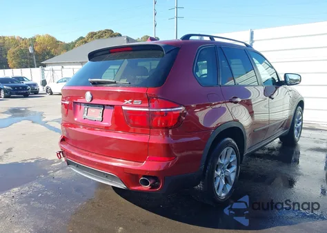2012 BMW X5 xDrive35I/xDrive35I Premium/xDrive35I Sport Activity z USA, uszkodzony, nr VIN 5UXZV4C55CL759509